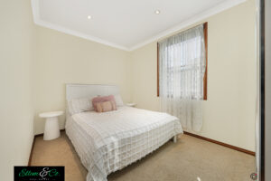 18 Provan Street, Barrack Heights, NSW 2528 AUS